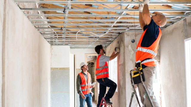 Tech-Driven Workforce Solutions: A New Era in Construction Hiring