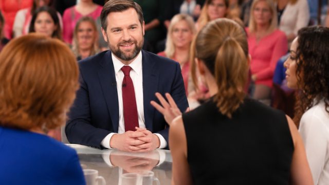 JD Vance's Guest Spot on The View Breaks Audience Records | alt jasapoker, link liga788