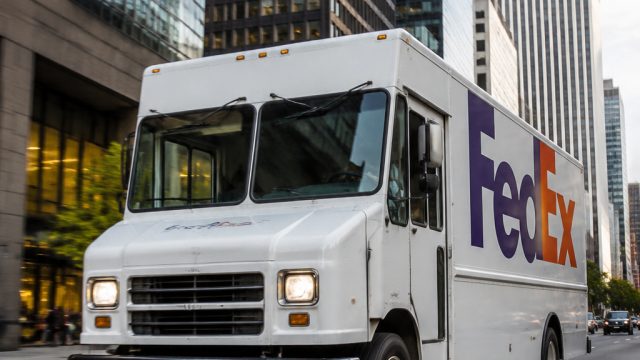 FedEx Delivers Impressive Earnings Amid Global Economic Challenges | main 39 slot online, pelangi ki
