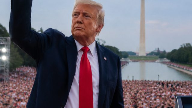 Trump Utilizes National Mall to Launch America 250 with Rally Spirit